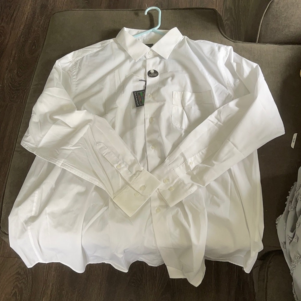 White dress shirt